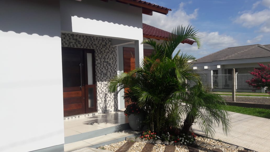 Fotos do imóvel Vendo bela casa residencial da bica - Sparrenberger Imóveis