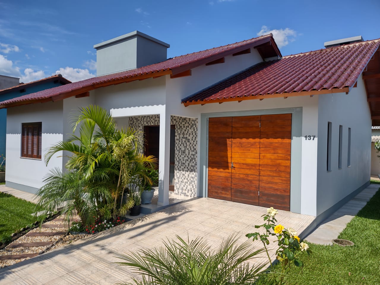 Fotos do imóvel Vendo bela casa residencial da bica - Sparrenberger Imóveis