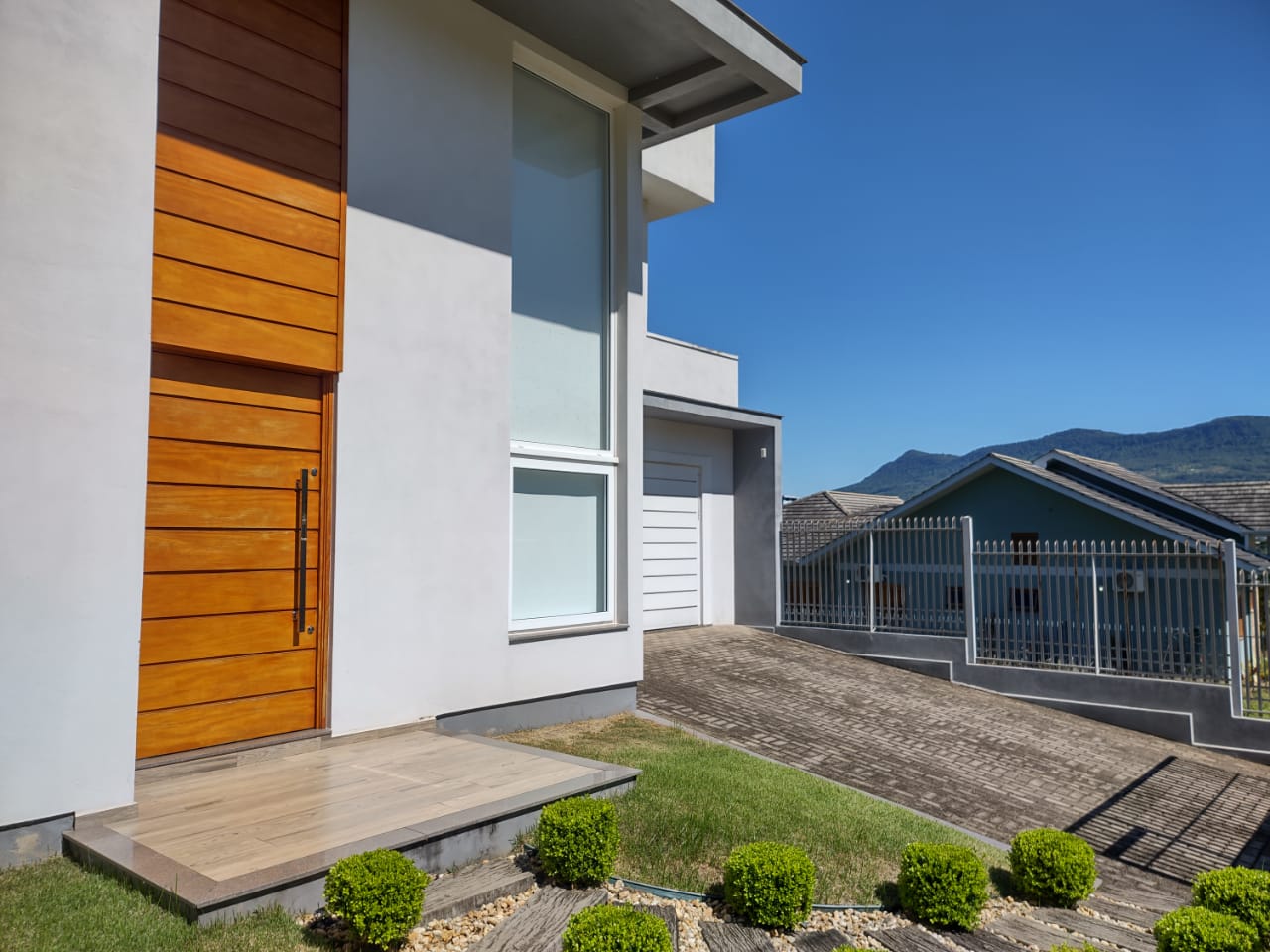 Fotos do imóvel Vendo Casa Contemporânea em Nova Hartz - Sparrenberger Imóveis