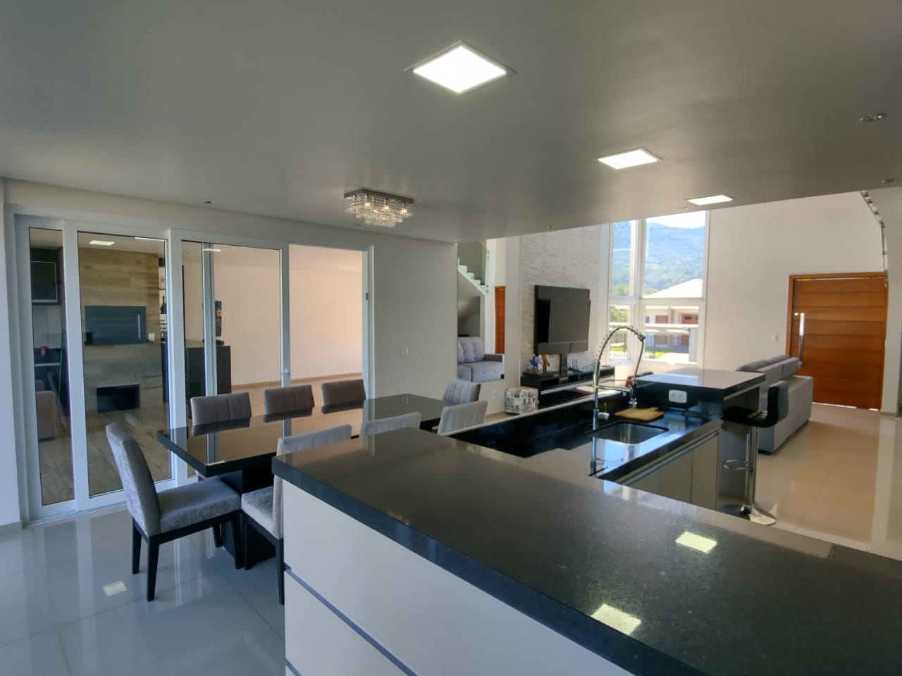 Fotos do imóvel Vendo Casa Contemporânea em Nova Hartz - Sparrenberger Imóveis