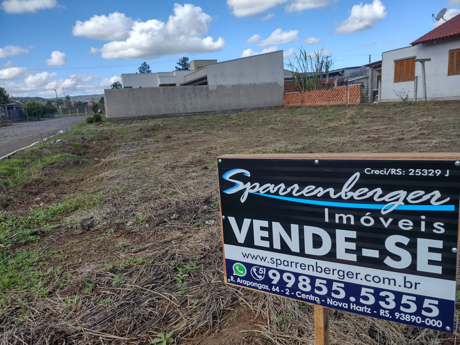 Fotos do imóvel vendo esquina Residencial da Bica - Sparrenberger Imóveis