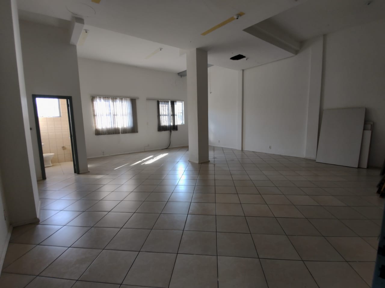Fotos do imóvel sala comercial para locação na Rua Arapongas - Sparrenberger Imóveis