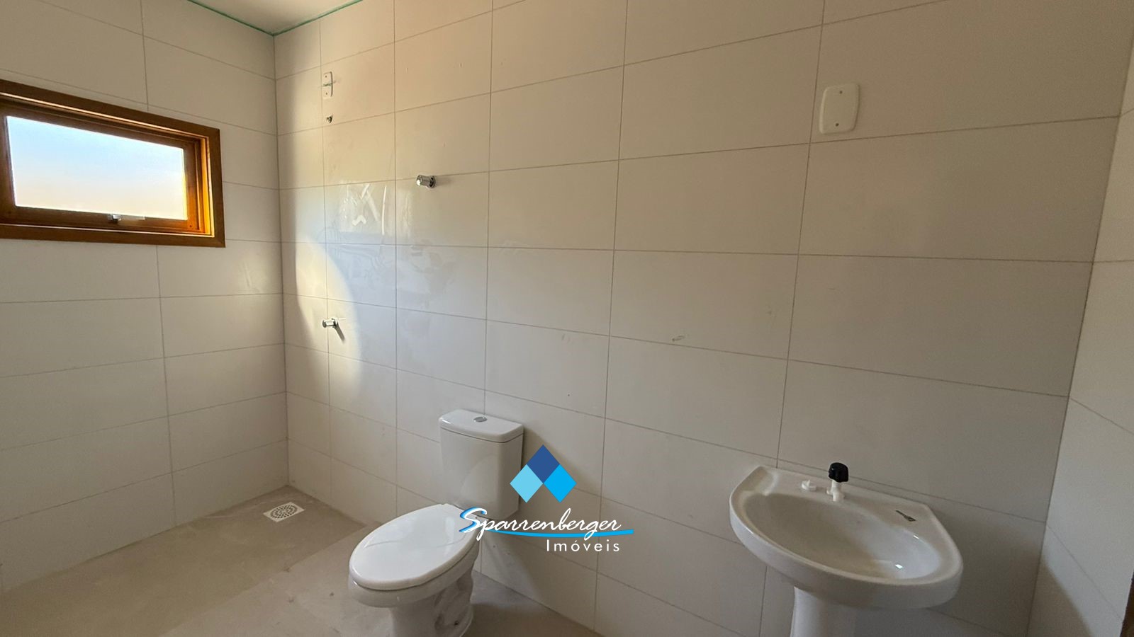 Fotos do imóvel Vende-se Casa no Loteamento Paraíso - Sparrenberger Imóveis