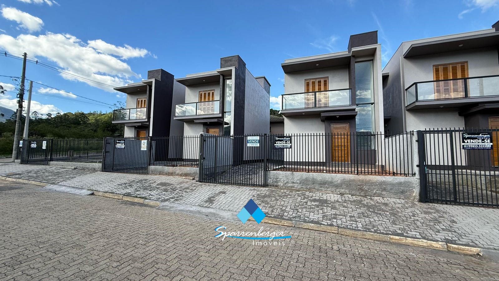 Fotos do imóvel Vende-se Casa no Loteamento Paraíso - Sparrenberger Imóveis